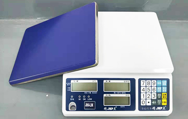 巨衡為某水果批發(fā)店定制多功能電子秤