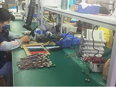 巨衡多功能電子秤生產(chǎn)車(chē)間